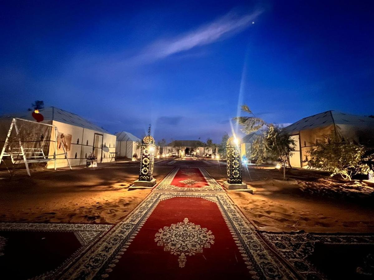 Akabar Luxury Desert Camp Мерзуга Екстер'єр фото