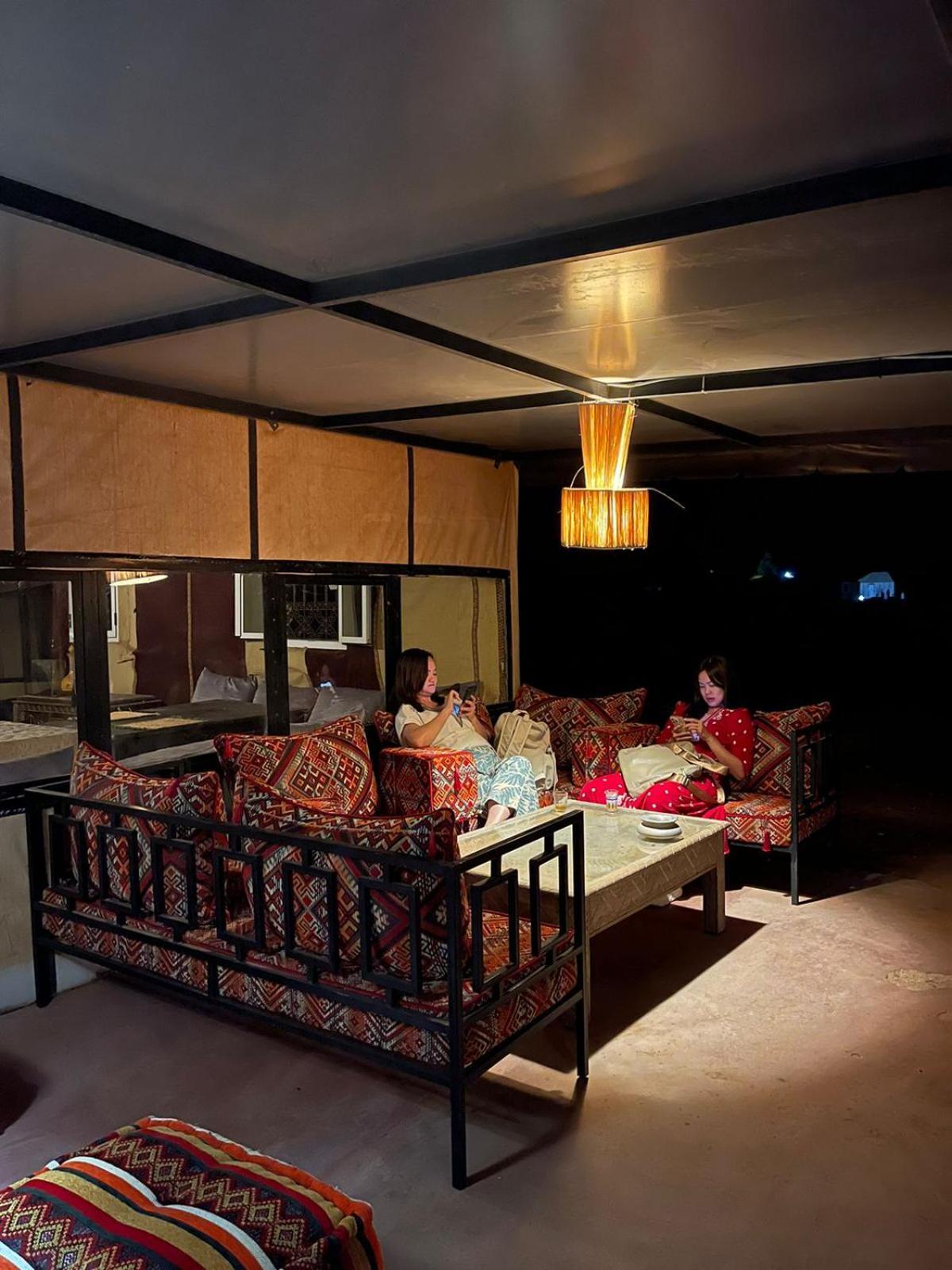 Akabar Luxury Desert Camp Мерзуга Екстер'єр фото